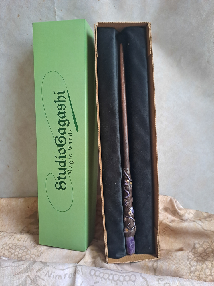 Amethyst Crystal Wand #818 – Studio Gagashi